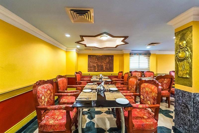 Westway Hotel Кожикоде Екстер'єр фото